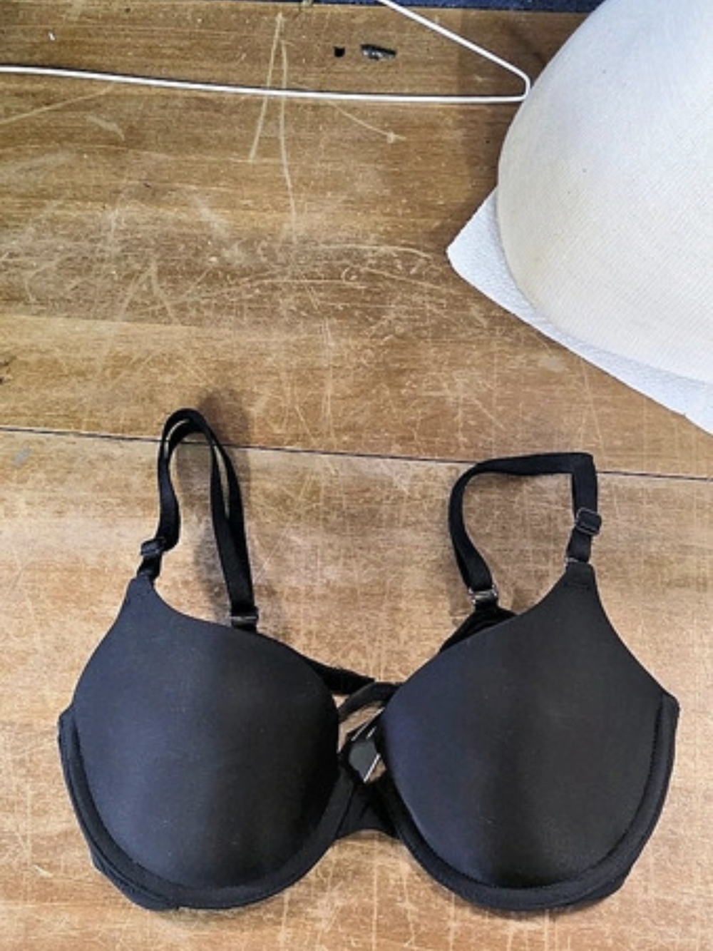 Victoria's Secret Demi Bra Black 34B